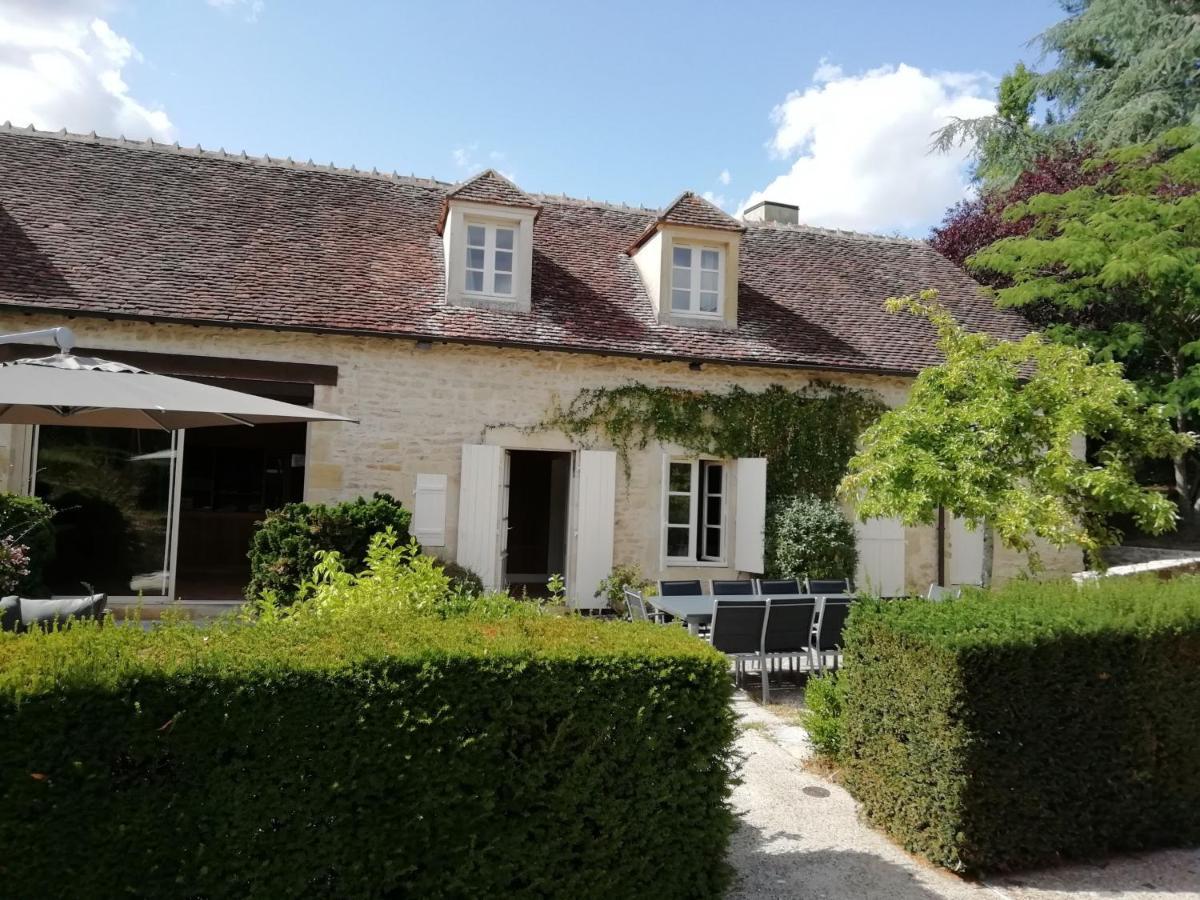 Gite Haut De Gamme Pres De L'Abbaye De Noirlac - Sejour Tout Confort Avec Jardin Et Terrasses - Fr-1-586-13 Bruere-Allichamps Exterior photo